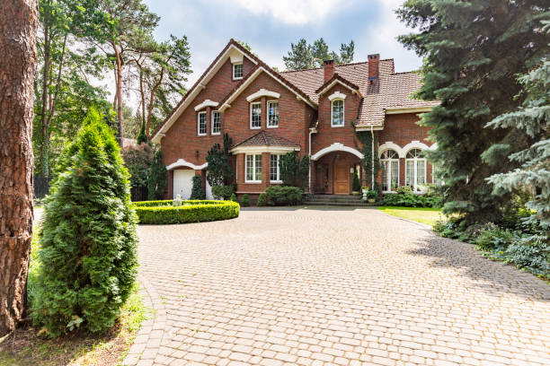 Best Commercial Driveway Pavers  in Montesano, WA